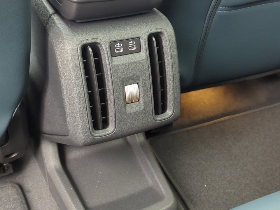 New 2025 MINI Cooper Countryman SE image 13