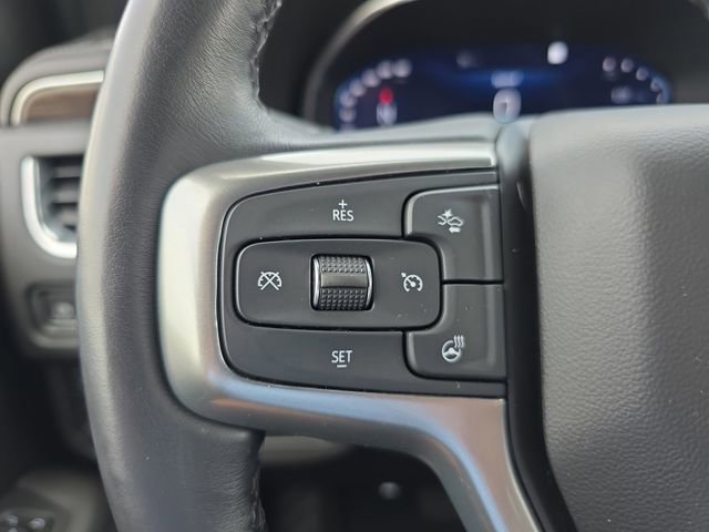 Used 2022 Chevrolet Suburban Z71 w/ Luxury Package AWD/4WD image 20