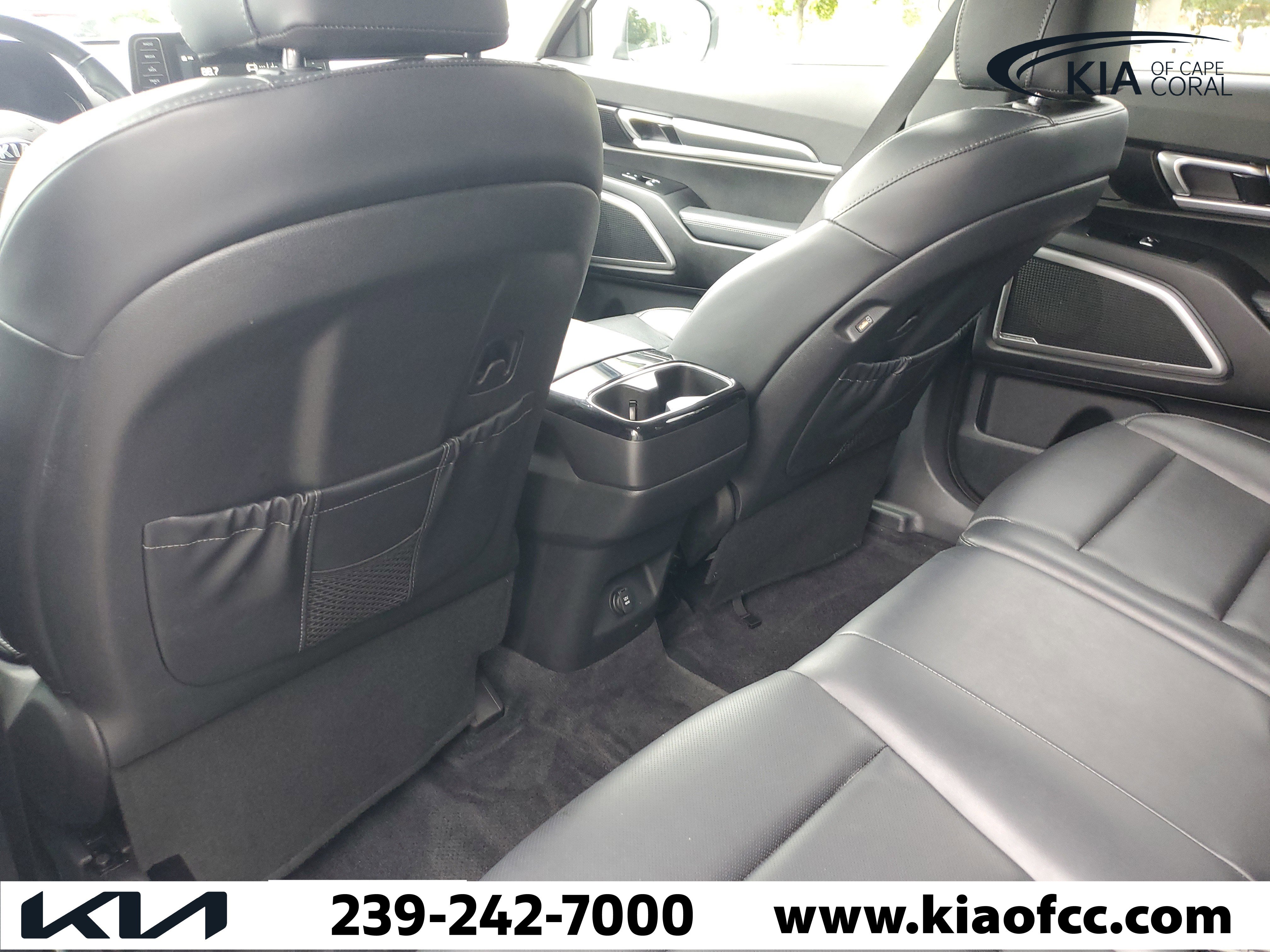 Used 2020 Kia Telluride S w/ S 8 Passenger Seating Package FWD image 12
