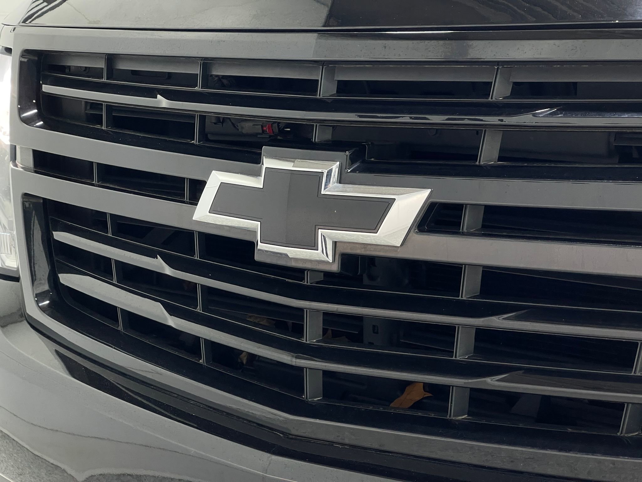Used 2018 Chevrolet Tahoe Premier AWD/4WD image 38