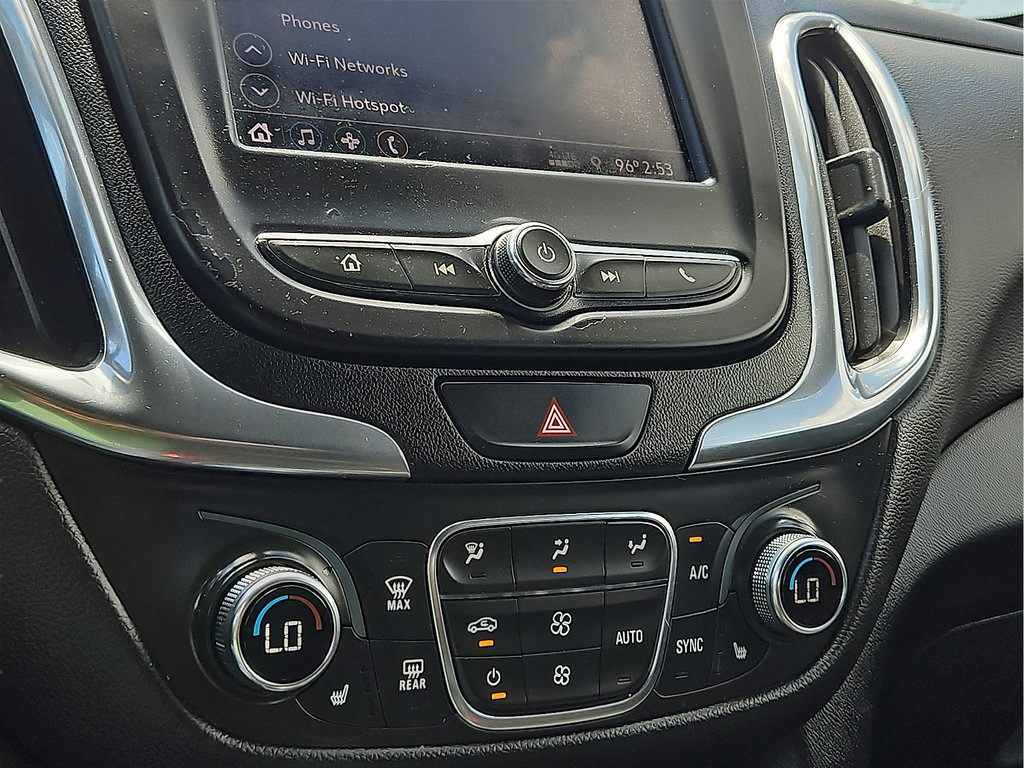 Used 2021 Chevrolet Equinox LT FWD image 17