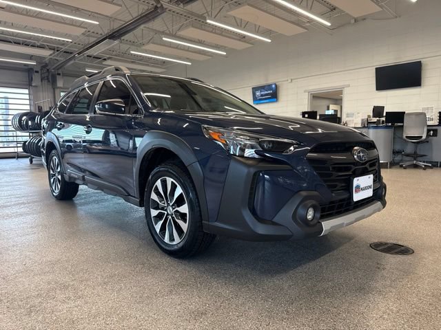 Used 2024 Subaru Outback Limited AWD/4WD image 3