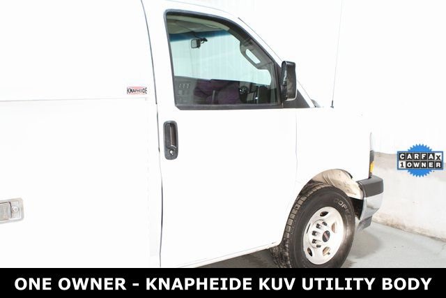 Used 2020 GMC Savana 3500 w/ Power Convenience Package image 27