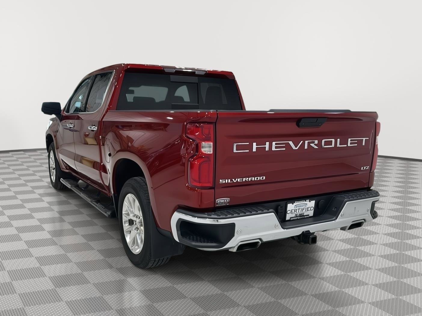 Used 2021 Chevrolet Silverado 1500 LTZ w/ LTZ Premium Package image 3