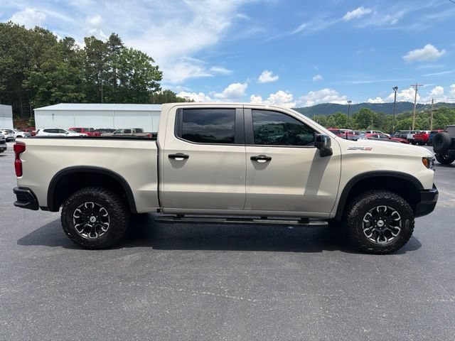 Used 2026 Chevrolet Silverado 1500 ZR2 AWD/4WD image 3