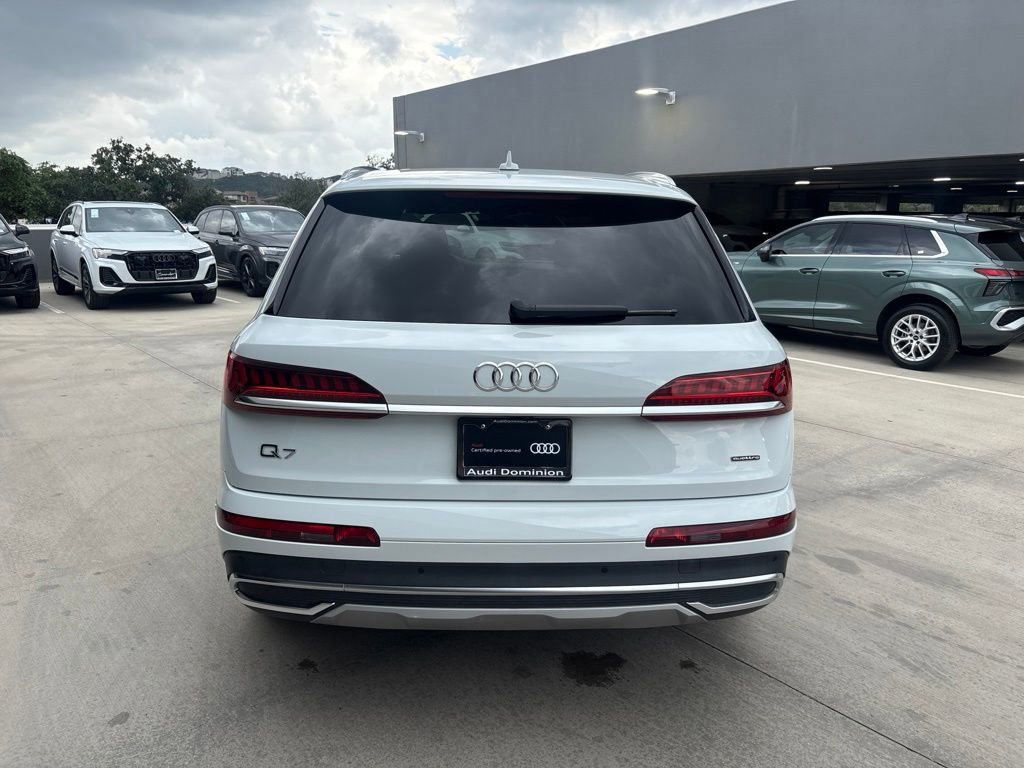 Used 2023 Audi Q7 3.0T Premium AWD/4WD image 9