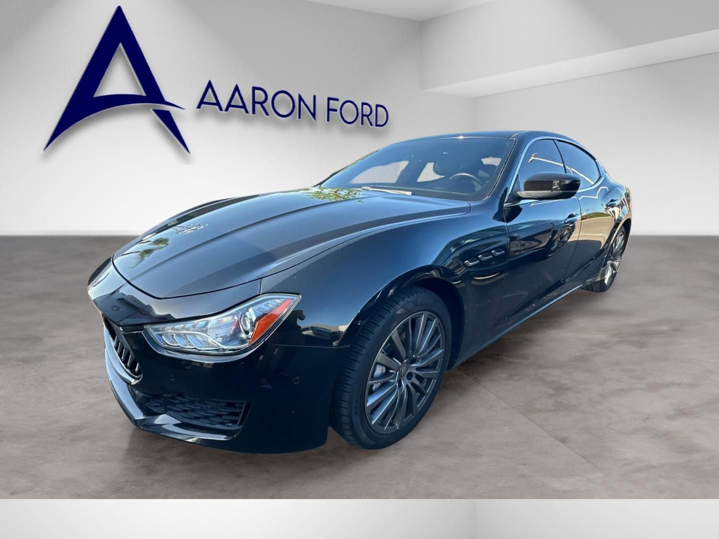 Used 2019 Maserati Ghibli RWD image 2