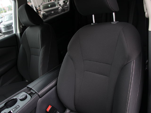 Certified 2025 Nissan Rogue S AWD/4WD image 6