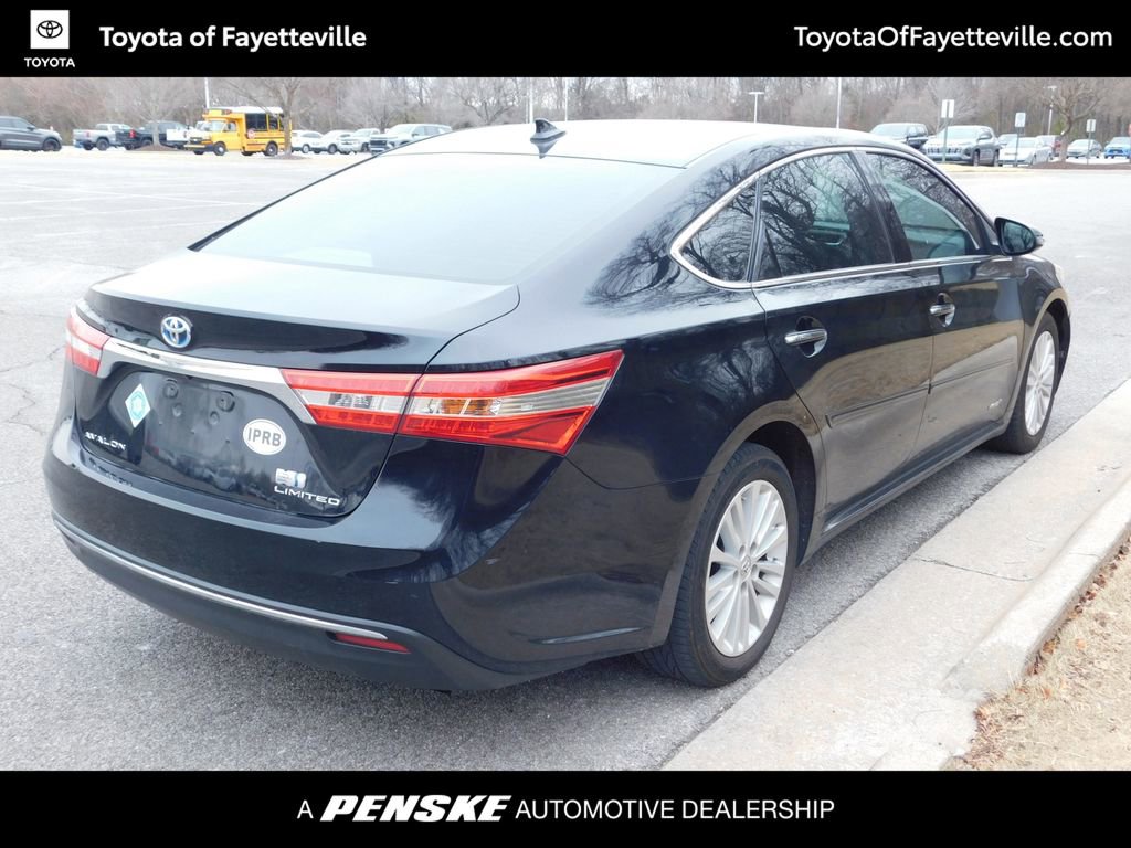 Used 2014 Toyota Avalon Limited image 10
