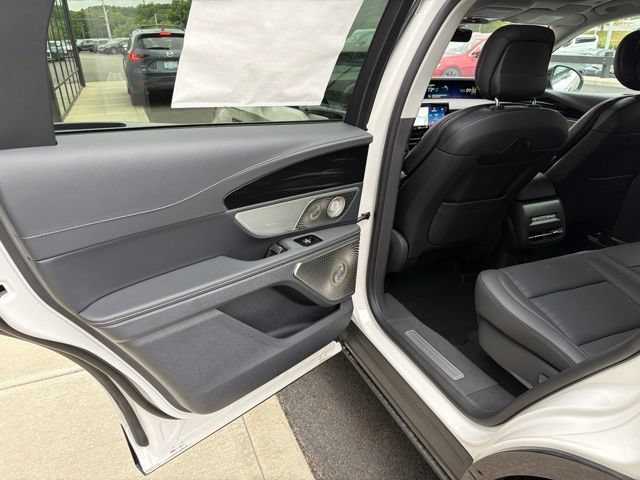 New 2026 Lincoln Nautilus Reserve AWD/4WD image 10