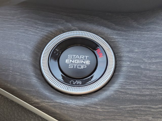 New 2025 Jeep Grand Cherokee L Limited image 25