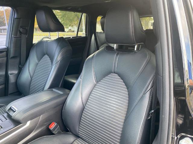 Used 2021 Toyota Highlander XSE image 10