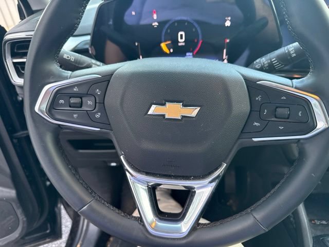 Used 2025 Chevrolet TrailBlazer LT w/ Convenience Package FWD image 13