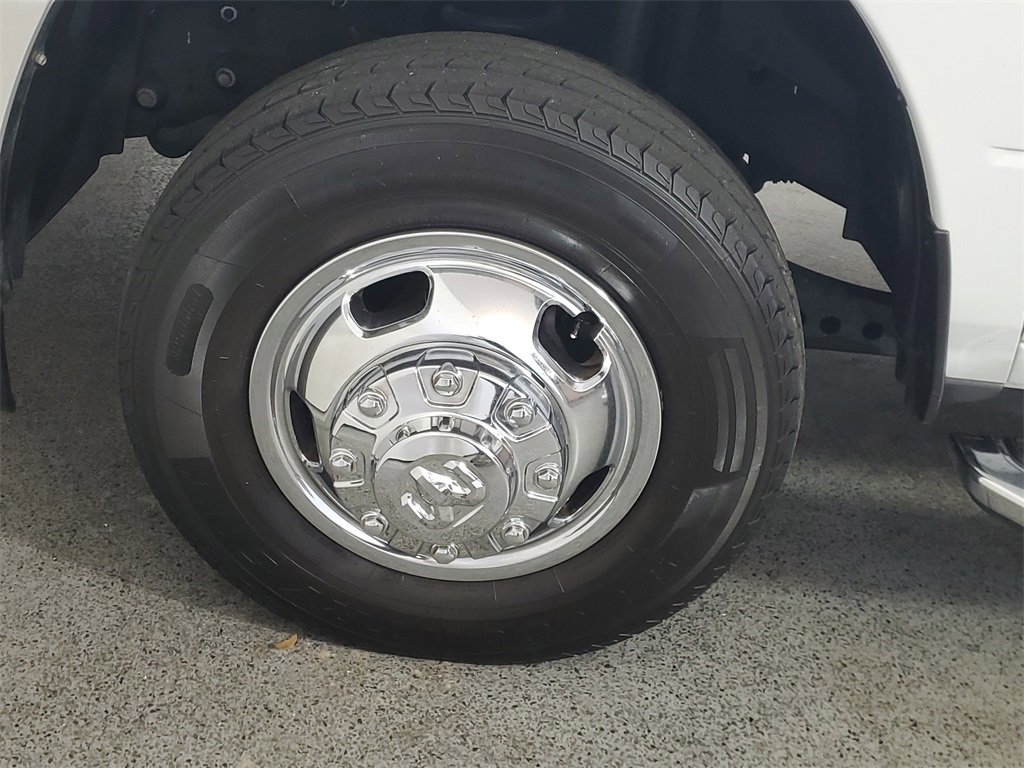 Used 2024 RAM 3500 Big Horn image 10