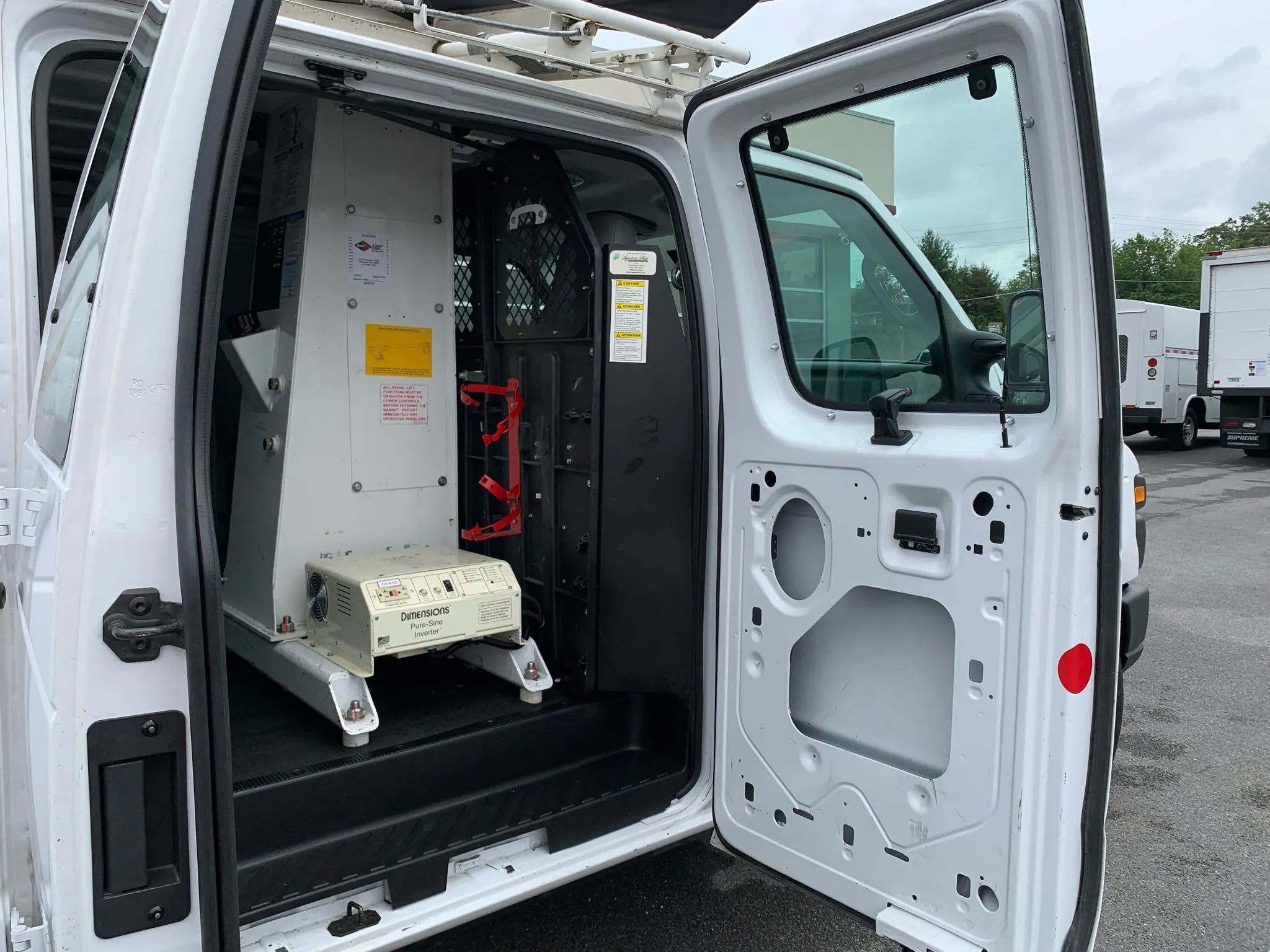 Used 2013 Ford E-350 and Econoline 350 Super Duty image 26