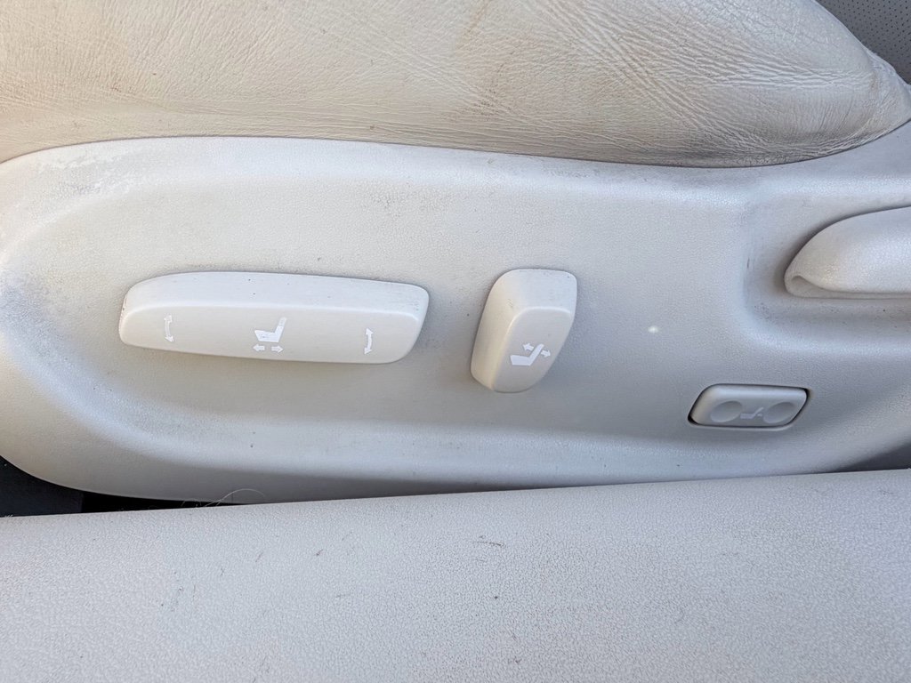 Used 2010 Lexus IS 250C image 21