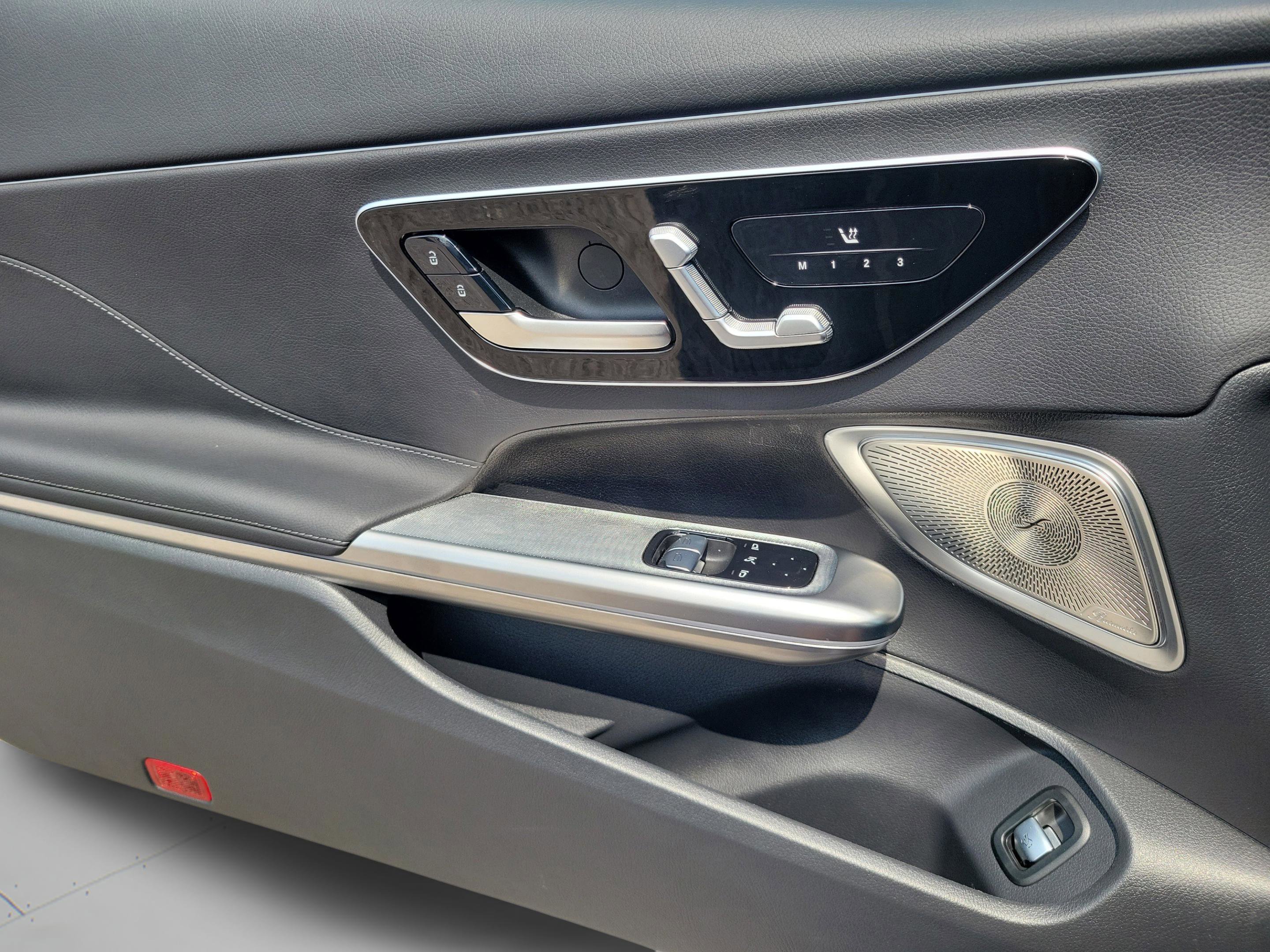 Certified 2026 Mercedes-Benz CLE 300 4MATIC Coupe image 30