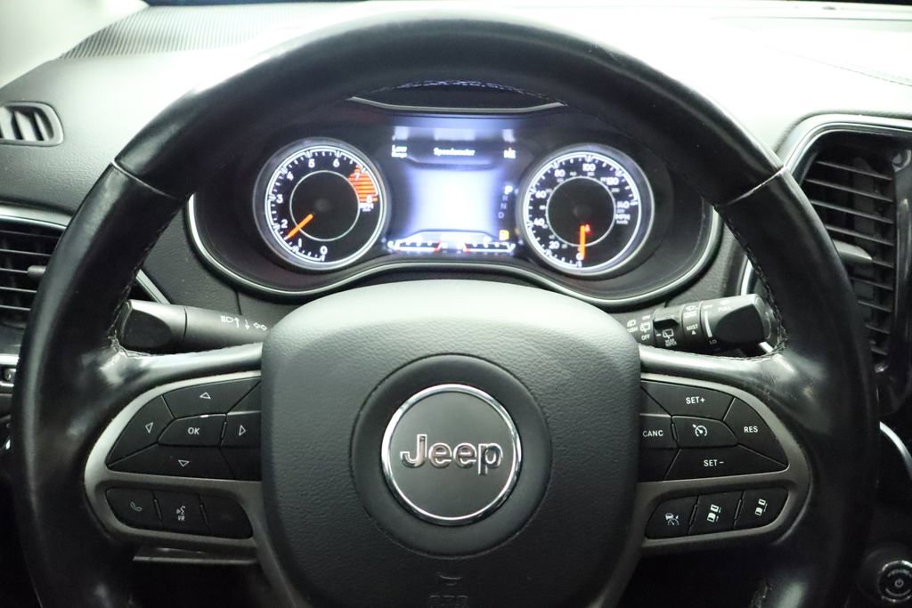 Used 2021 Jeep Cherokee Limited image 36