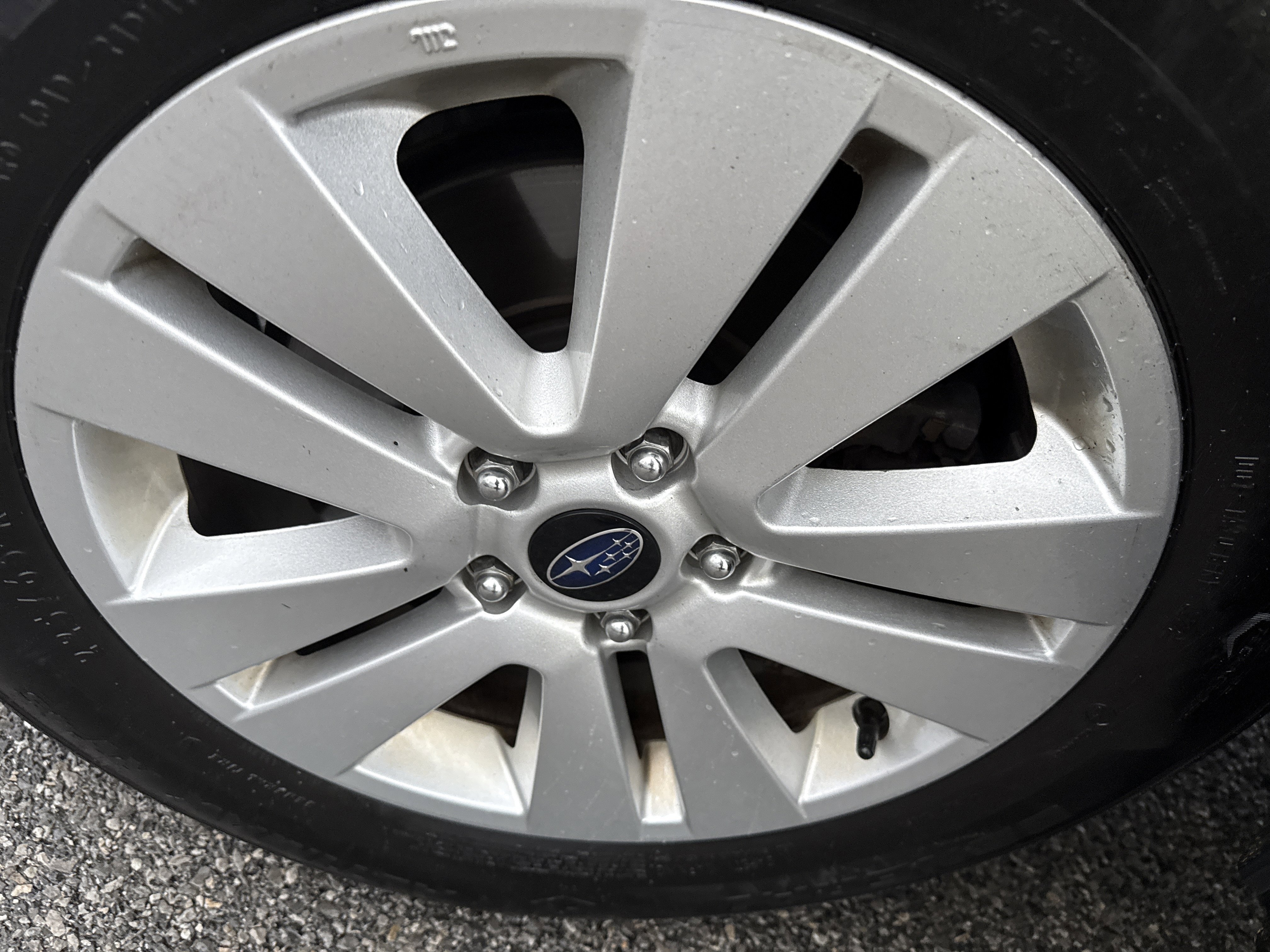 Used 2016 Subaru Outback 2.5i Premium image 12