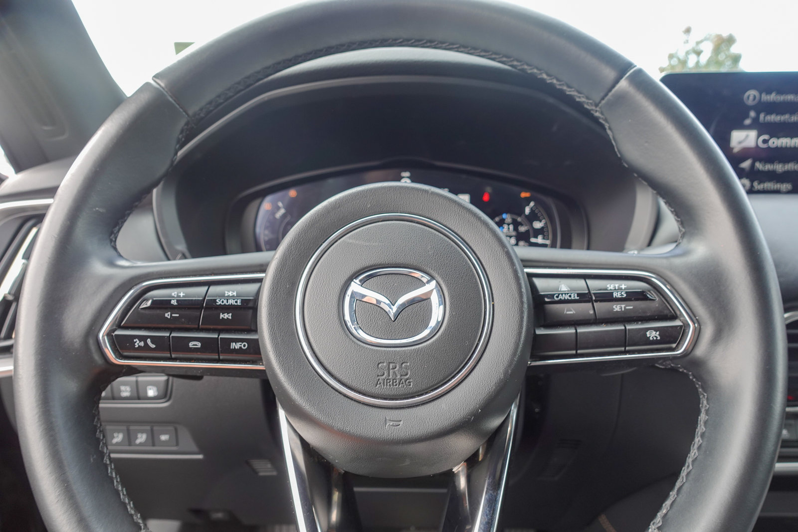 Used 2024 MAZDA CX-90 Plug-In Hybrid w/ Premium Plus AWD/4WD image 19