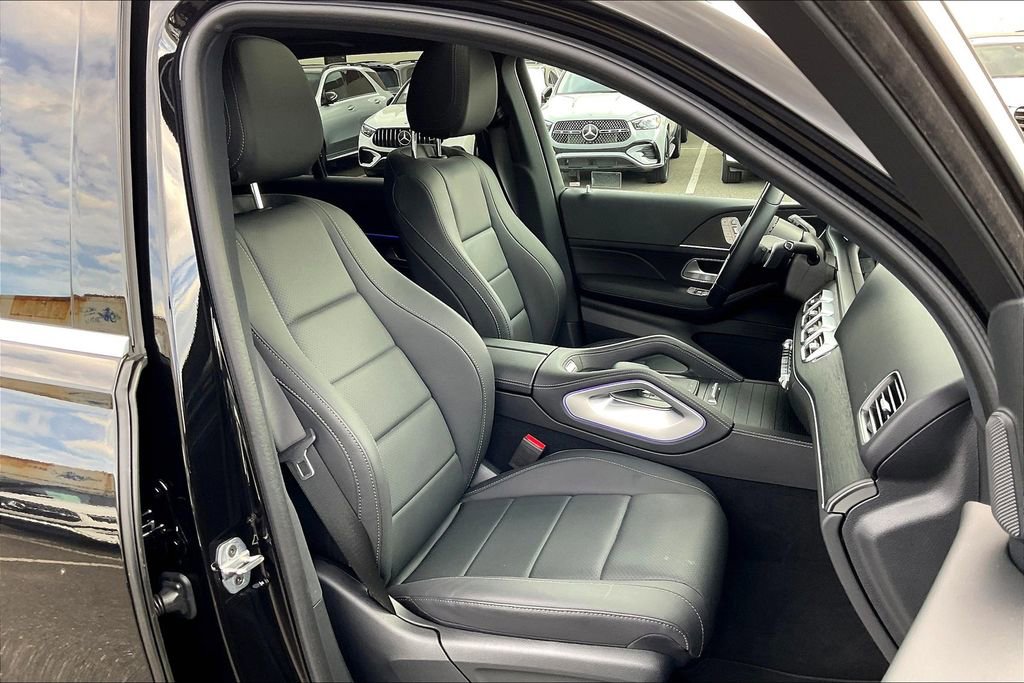 Certified 2025 Mercedes-Benz GLE 450e GLE 450e w/ Driver Assistance Package image 7
