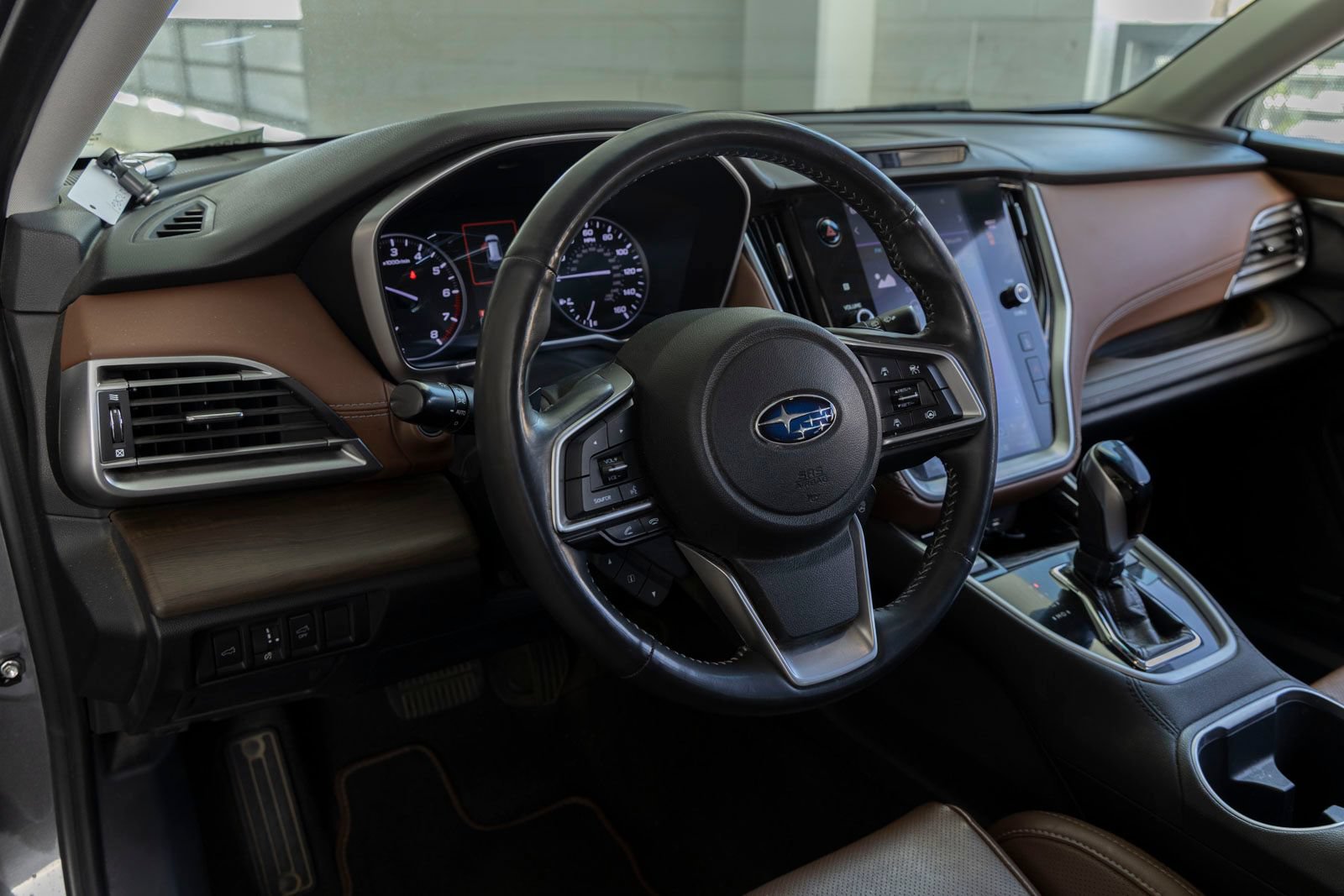 Used 2020 Subaru Outback Touring w/ Tech Package 2 AWD/4WD image 15