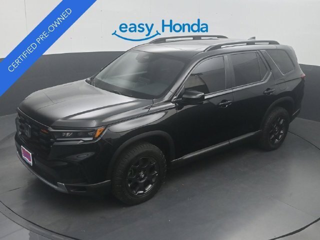 Used 2025 Honda Pilot TrailSport image 26