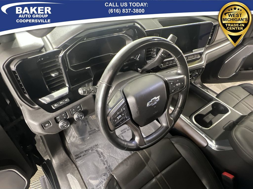 Used 2024 Chevrolet Silverado 2500 High Country w/ High Country Premium Package image 11