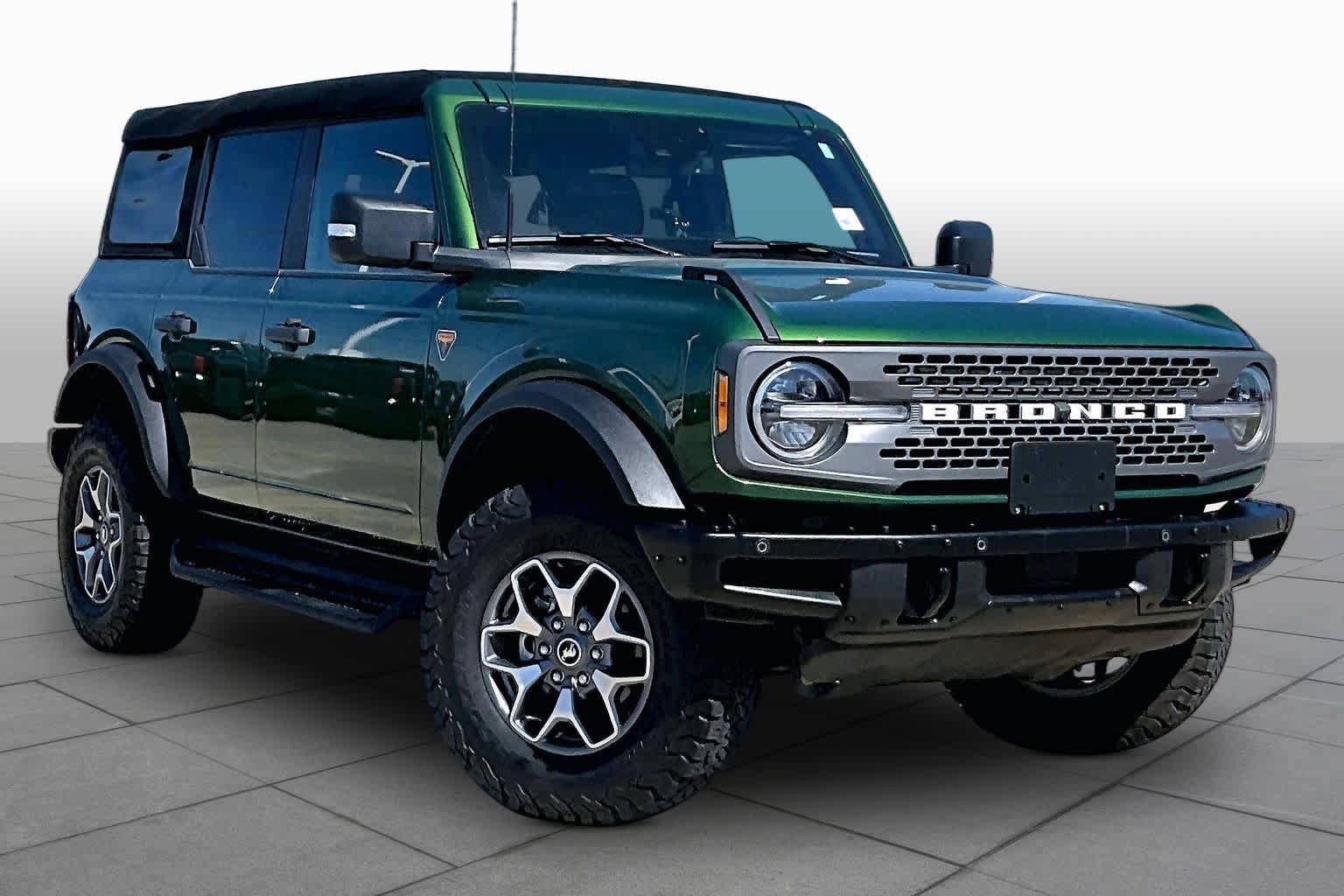 Used 2024 Ford Bronco Badlands AWD/4WD image 5