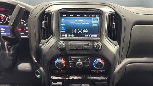 Used 2021 Chevrolet Silverado 1500 LT image 12