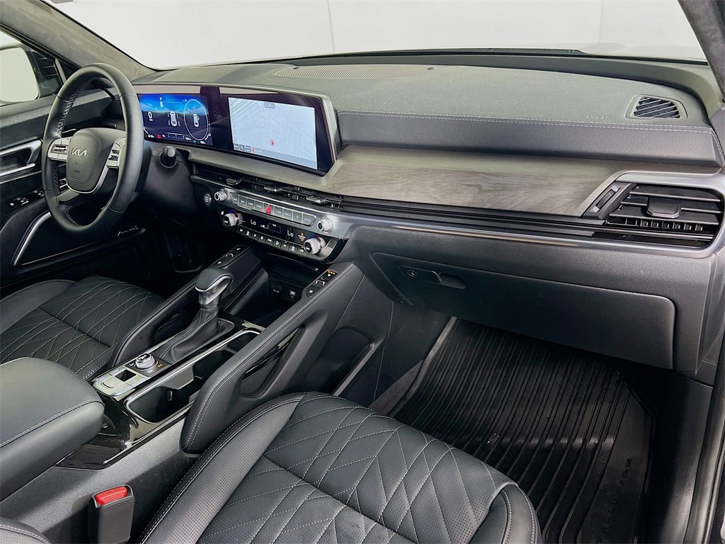Certified 2025 Kia Telluride SX Prestige X-Line image 31