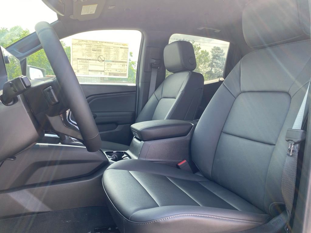 New 2025 Chevrolet Colorado LT w/ LT Convenience Package image 10