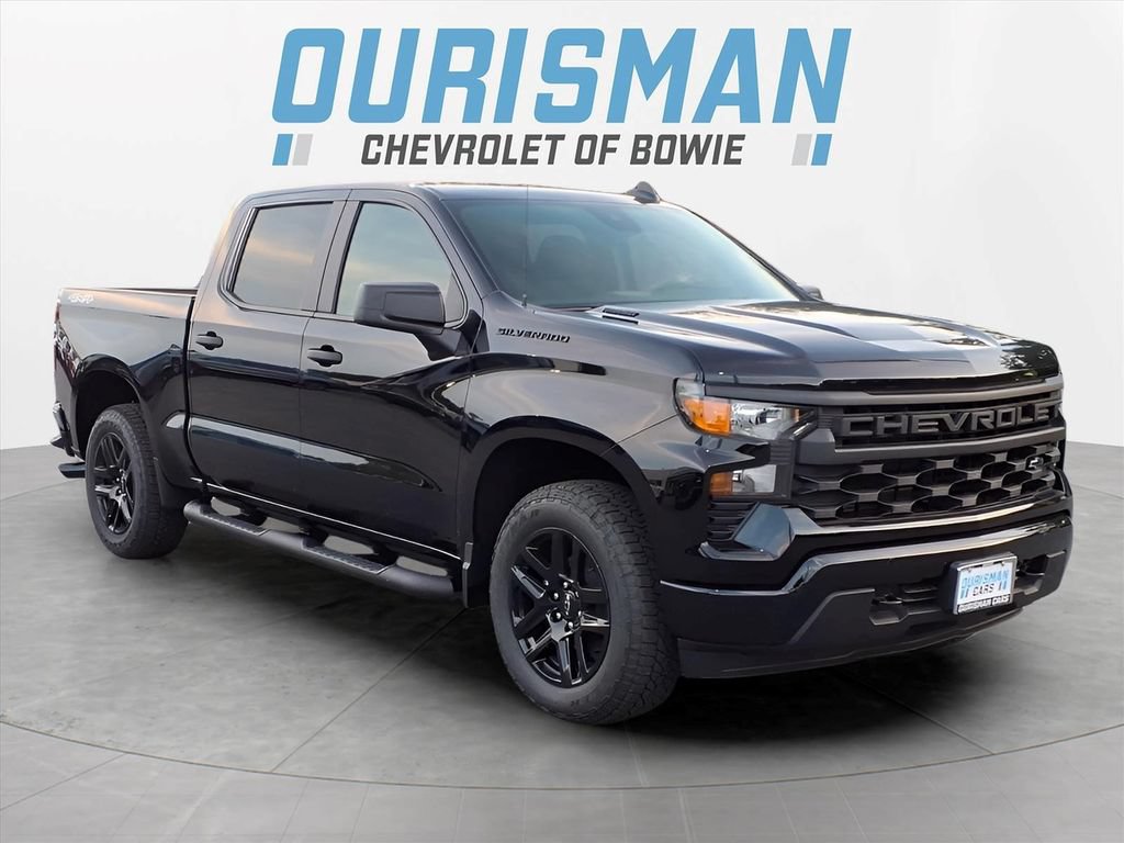 New 2026 Chevrolet Silverado 1500 Custom w/ Turbomax Blackout Package