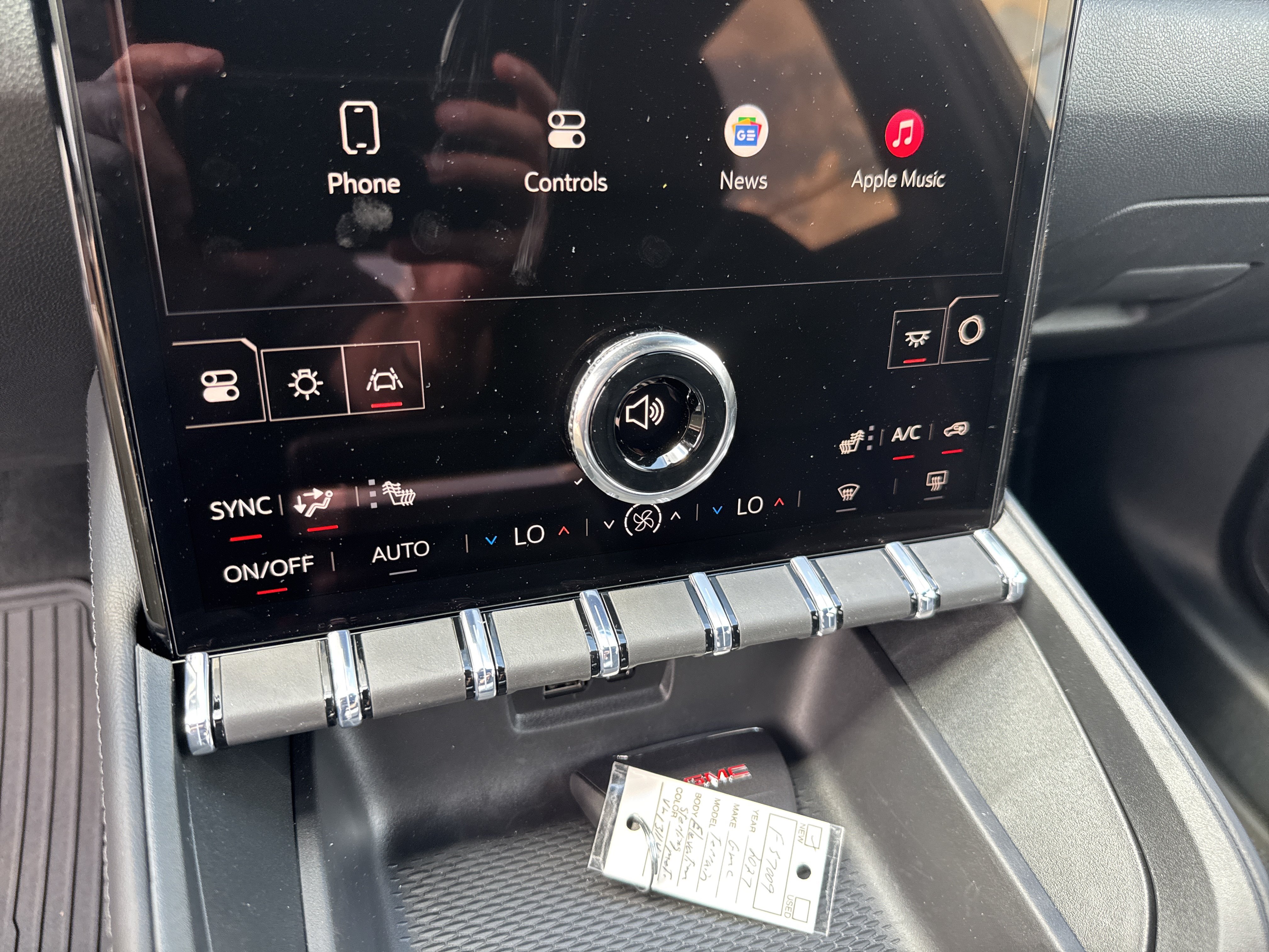 New 2027 GMC Terrain Elevation w/ Elevation Premium Package AWD/4WD image 25