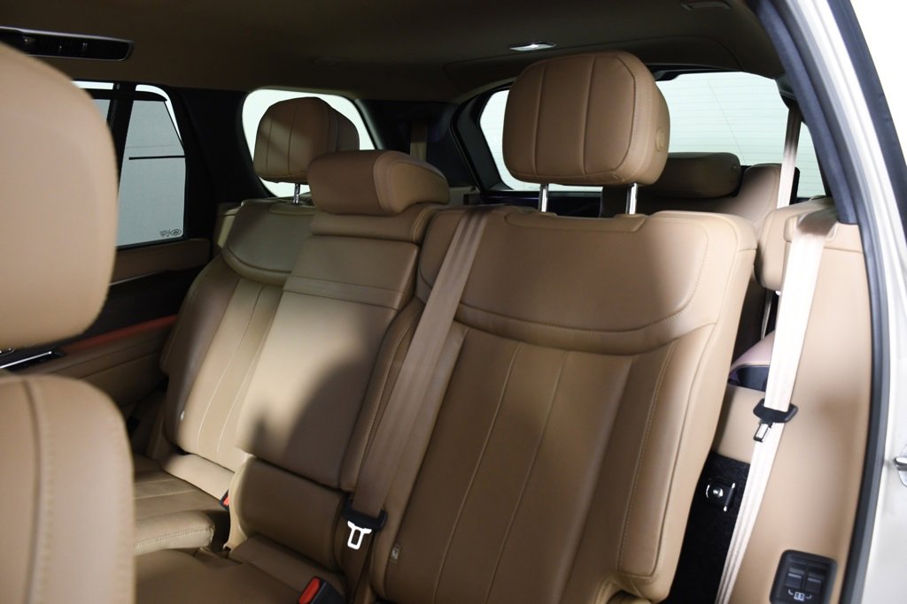 Used 2023 Land Rover Range Rover Long Wheelbase SE image 27