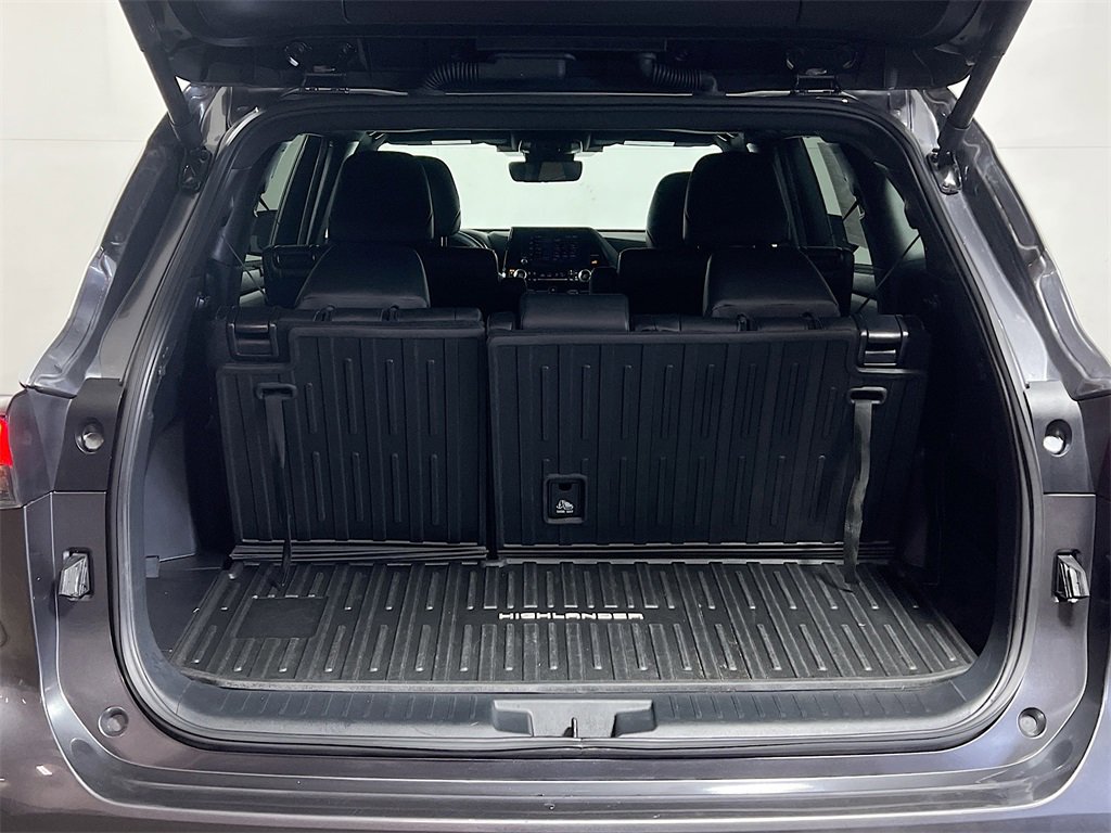 Certified 2024 Toyota Highlander XSE image 23
