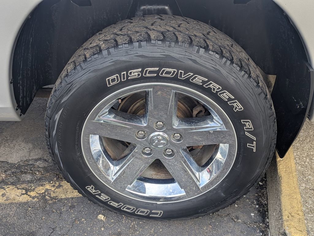 Used 2018 RAM 1500 Express w/ Express Value Package image 32