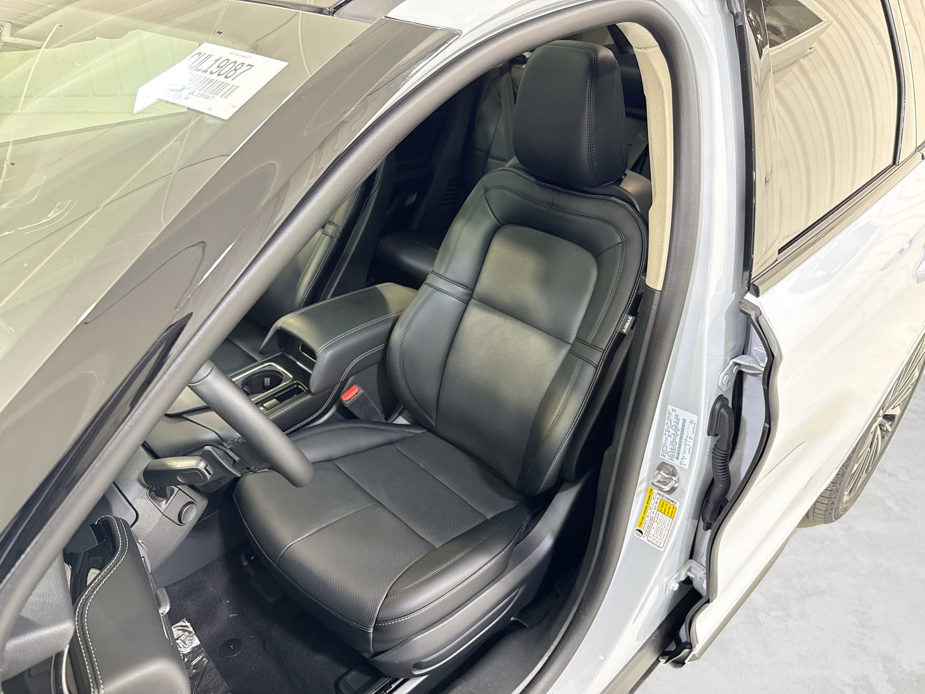 New 2026 Lincoln Corsair Reserve FWD image 10