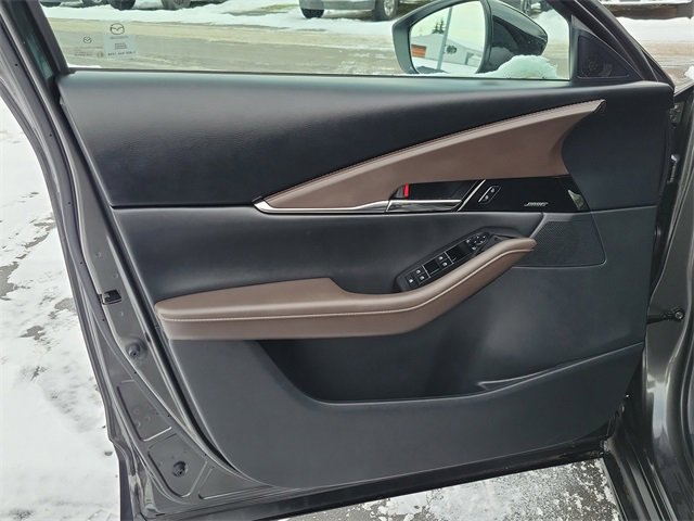 Used 2023 MAZDA CX-30 2.5 Turbo w/ Premium Package image 6