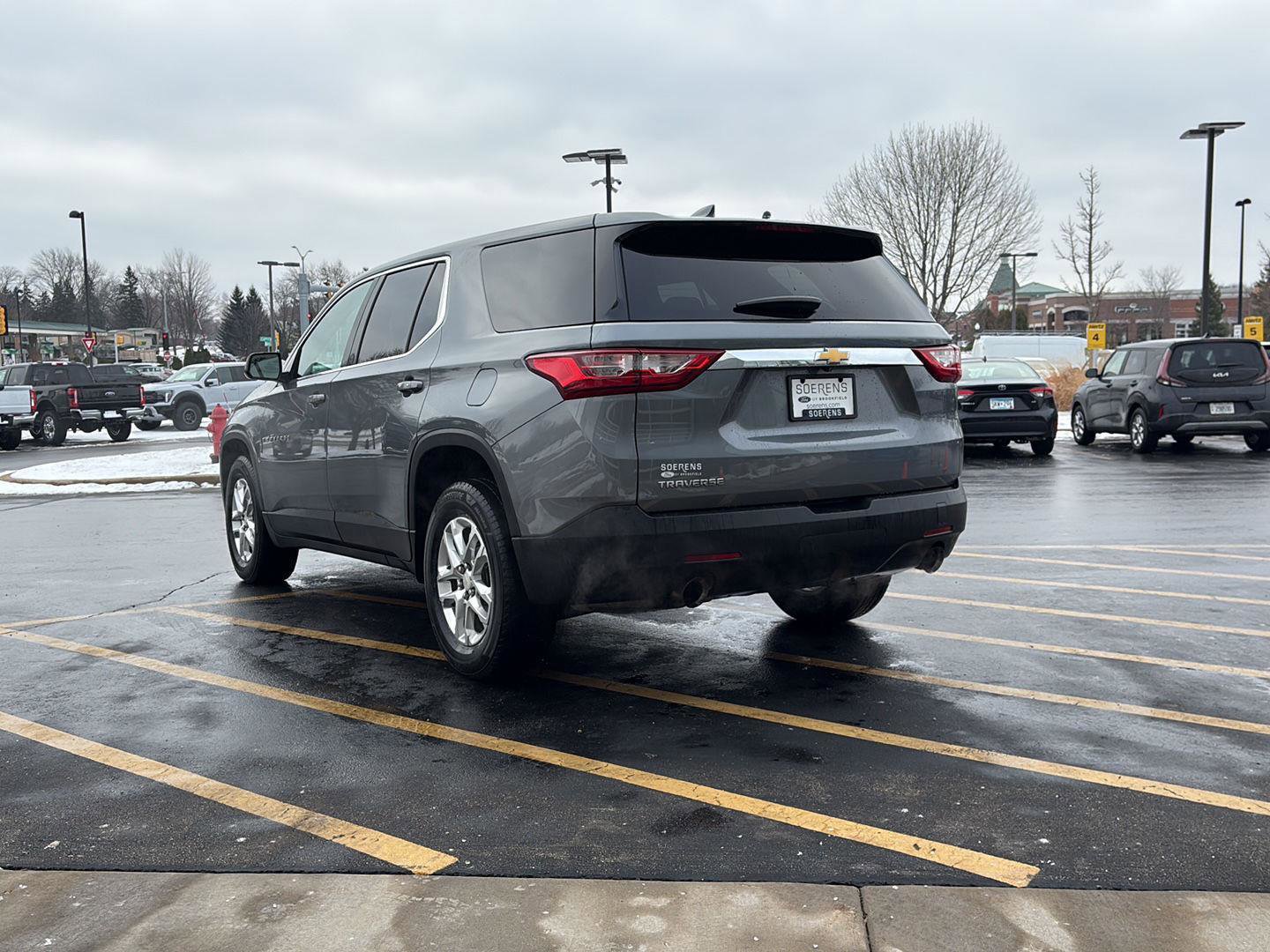 Used 2020 Chevrolet Traverse LS w/ LPO, Floor Liner Package image 4