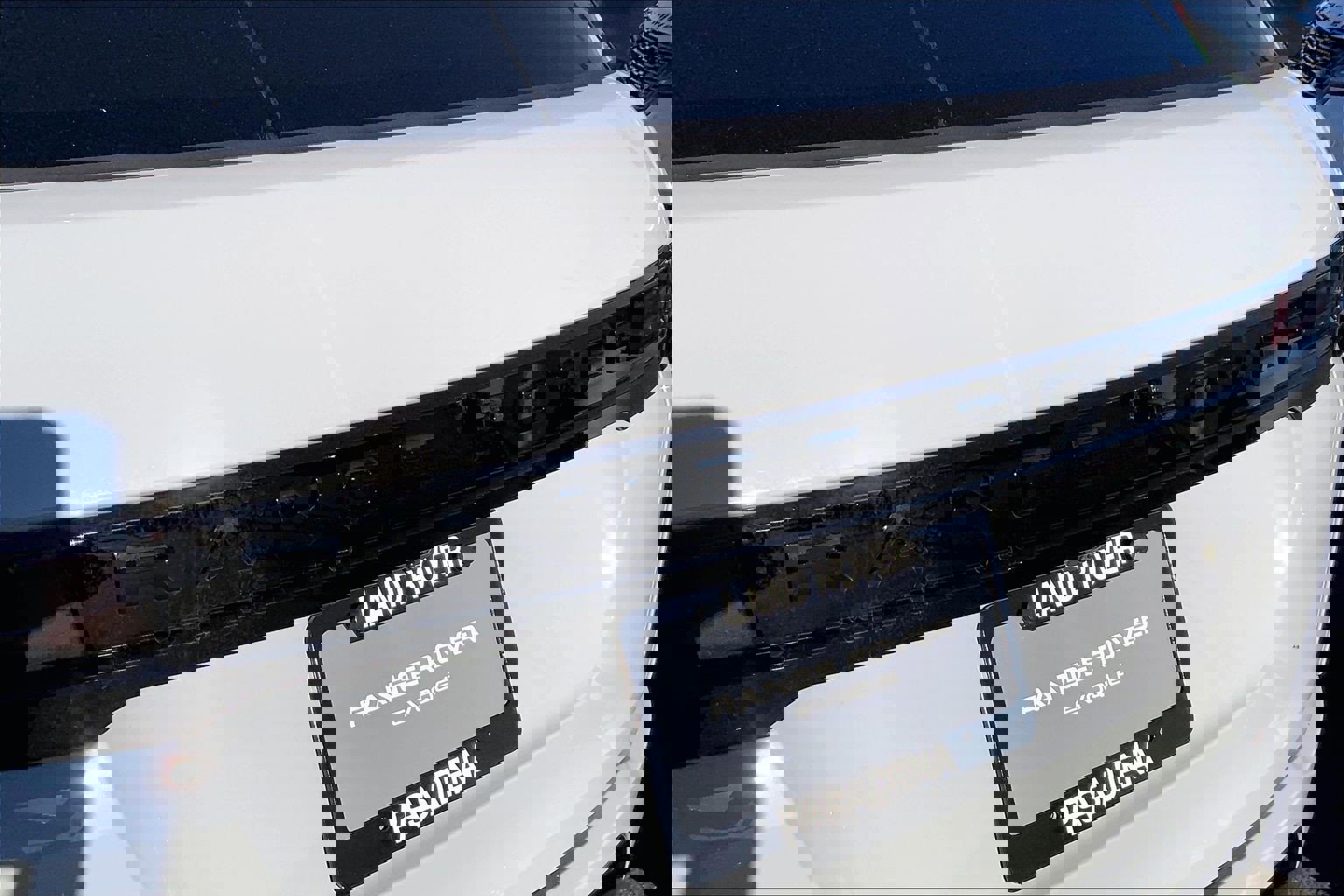 New 2026 Land Rover Range Rover Evoque Dynamic SE image 6