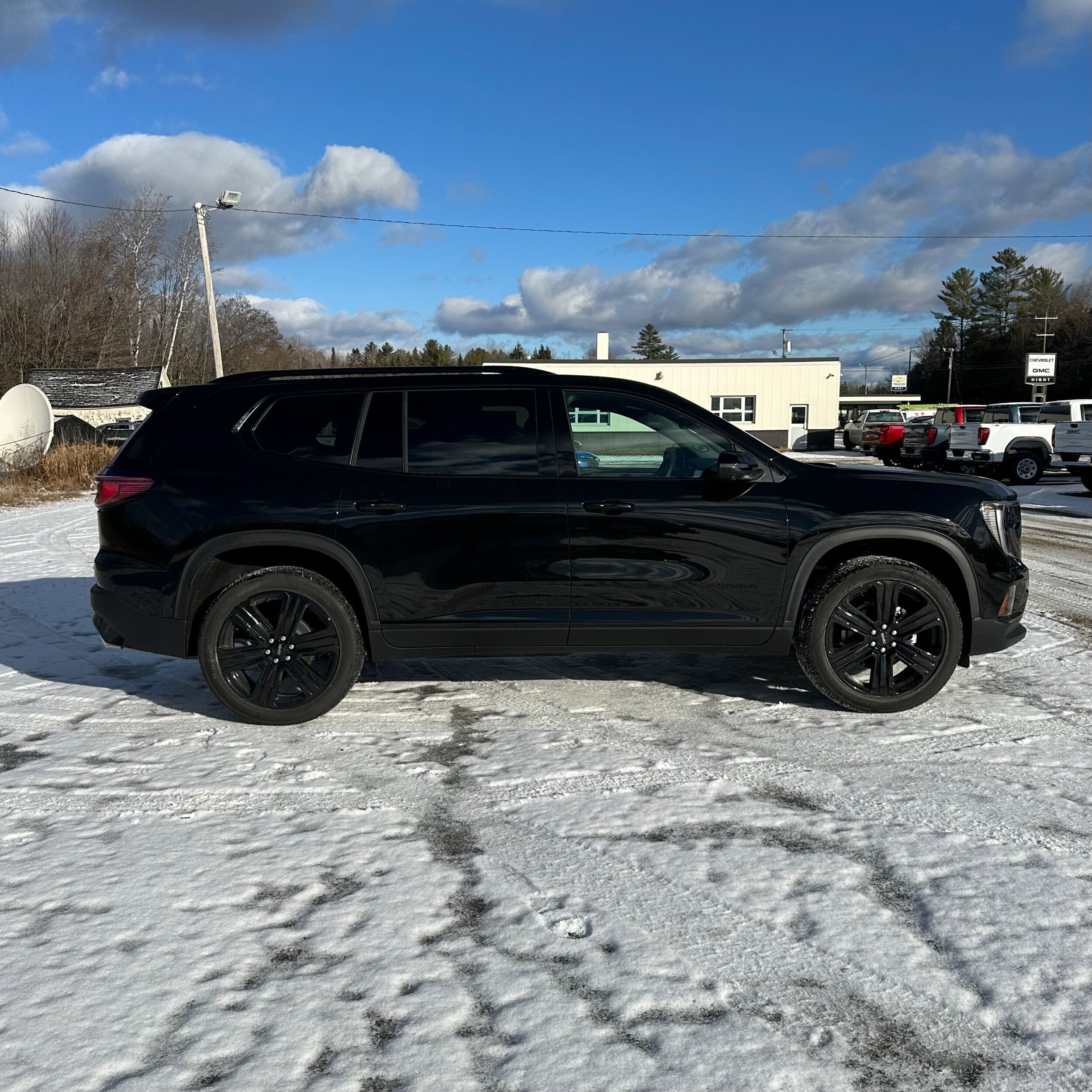 New 2026 GMC Acadia Elevation w/ Black Edition AWD/4WD image 2