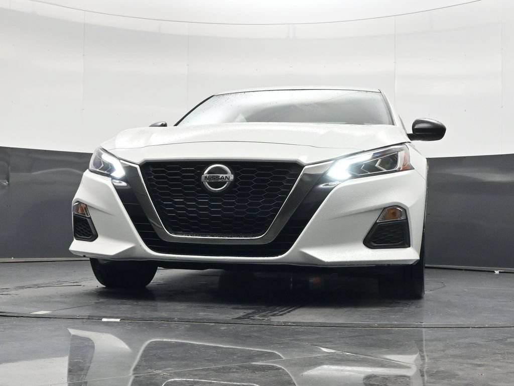 Used 2022 Nissan Altima 2.5 SR FWD image 42