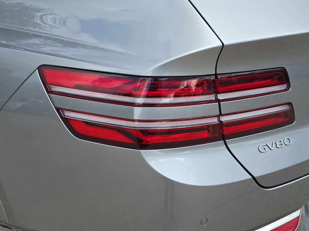 Used 2025 Genesis GV80 2.5T image 33