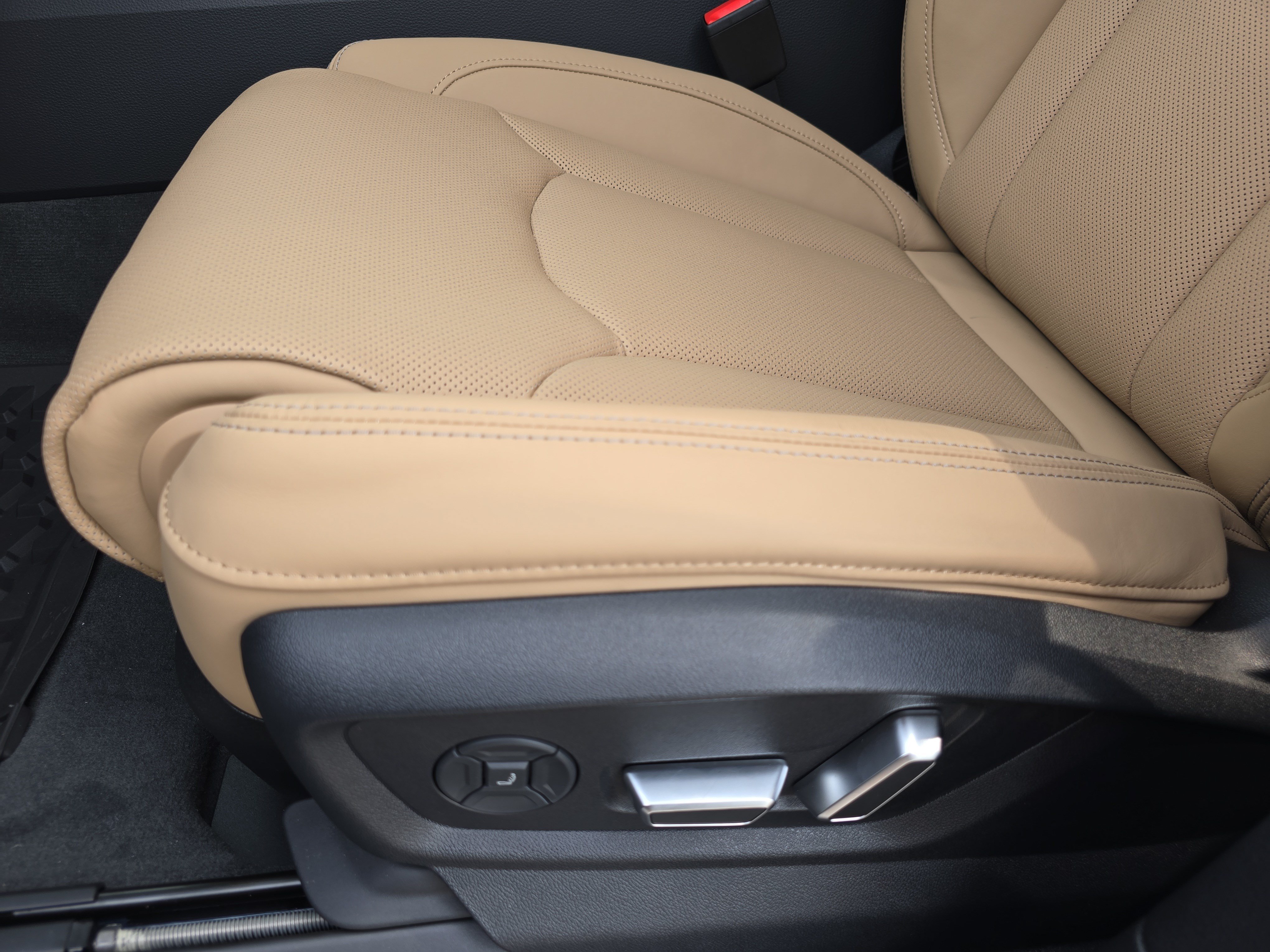 New 2027 Audi Q8 Prestige AWD/4WD image 29