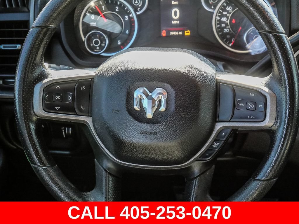 Used 2024 RAM 3500 Tradesman w/ Chrome Appearance Group AWD/4WD image 28