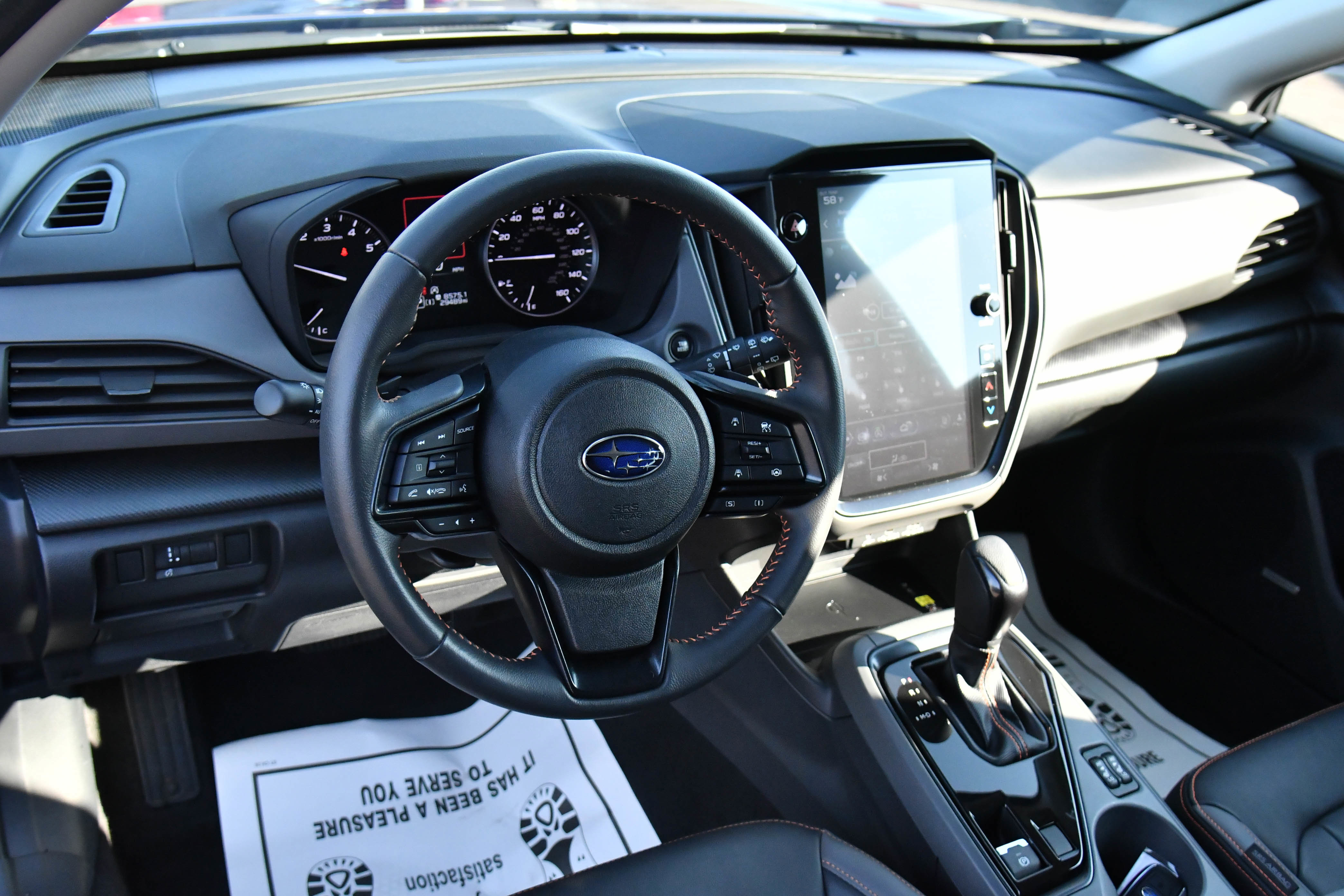 Used 2024 Subaru Crosstrek 2.5i Limited w/ Crosstrek Mirror Package AWD/4WD image 16