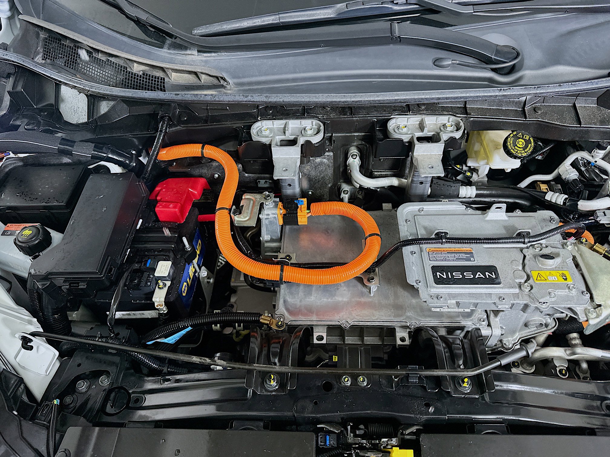 Used 2023 Nissan Ariya VENTURE+ image 32