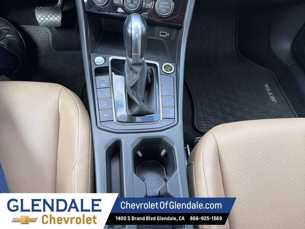 Used 2019 Volkswagen Jetta SE image 10