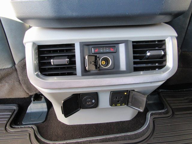 Used 2022 Ford F150 Limited image 29